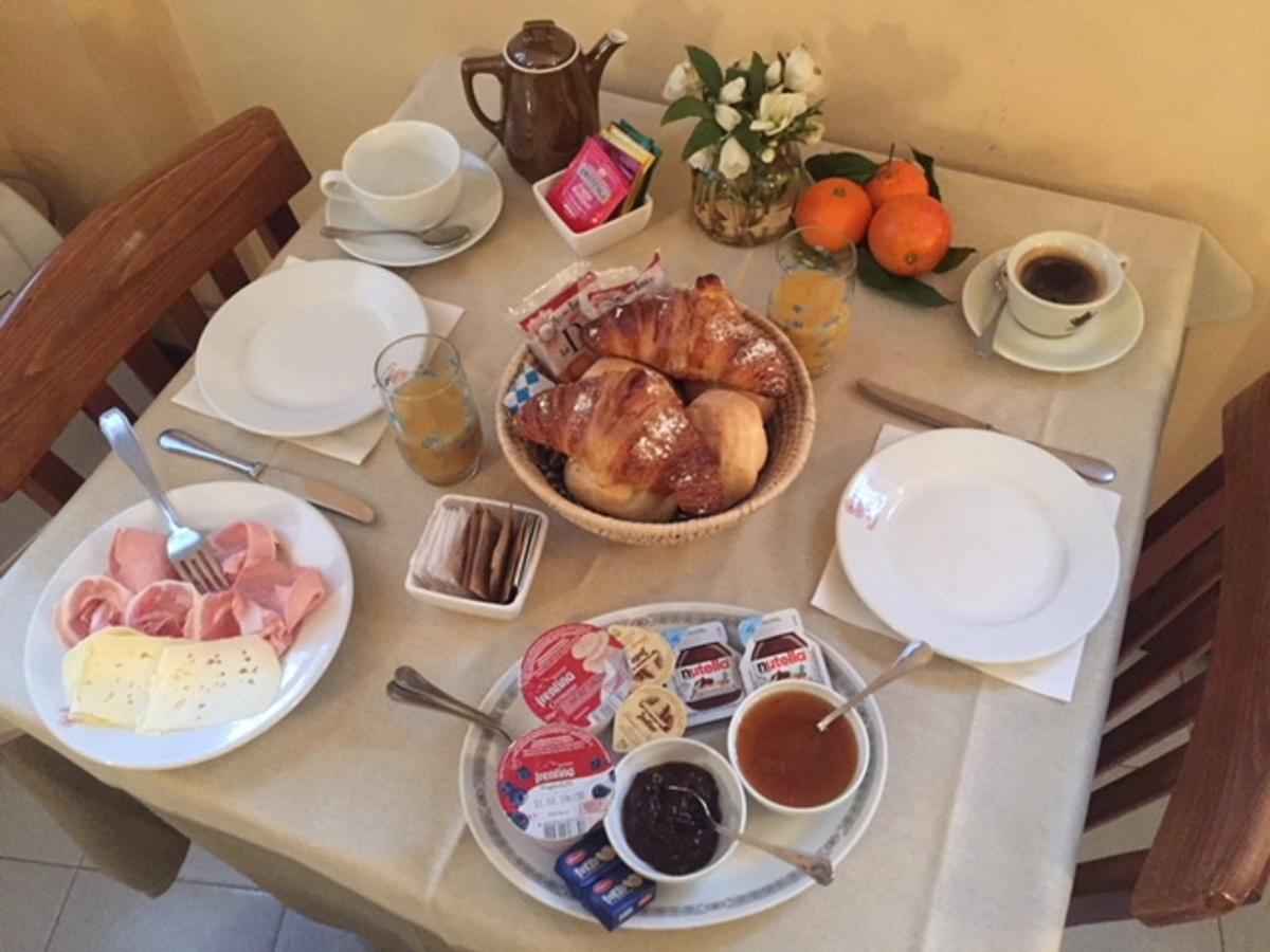 Bed and Breakfast Il Grifo Lenno Exterior foto
