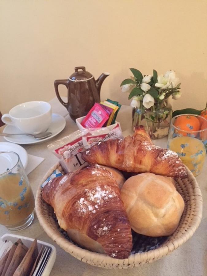 Bed and Breakfast Il Grifo Lenno Exterior foto